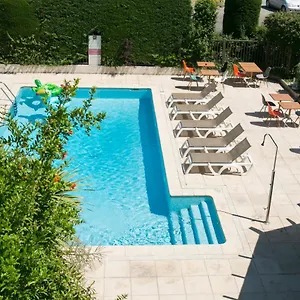 https://ibis-avignon-sud-84918.fr-provencehotel.com