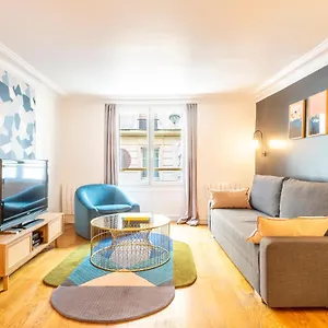 Apartment Holidaysinparis - Bourg Tibourg 